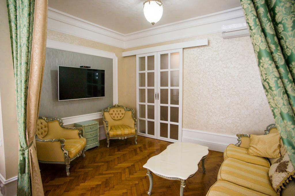 Art Apartments Celakovskeho Sady Prague Exterior photo